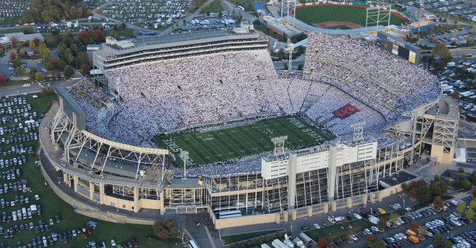 Aerial view of Beaver Stadium during 2013 Homecoming