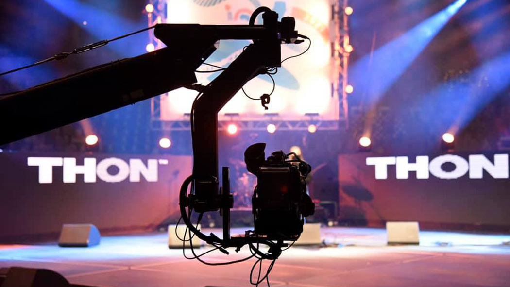 A robotic camera and the THON stage