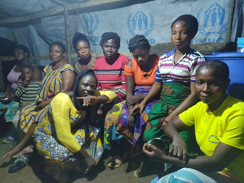 Southern Cameroonian refugees attending mushroom webinar