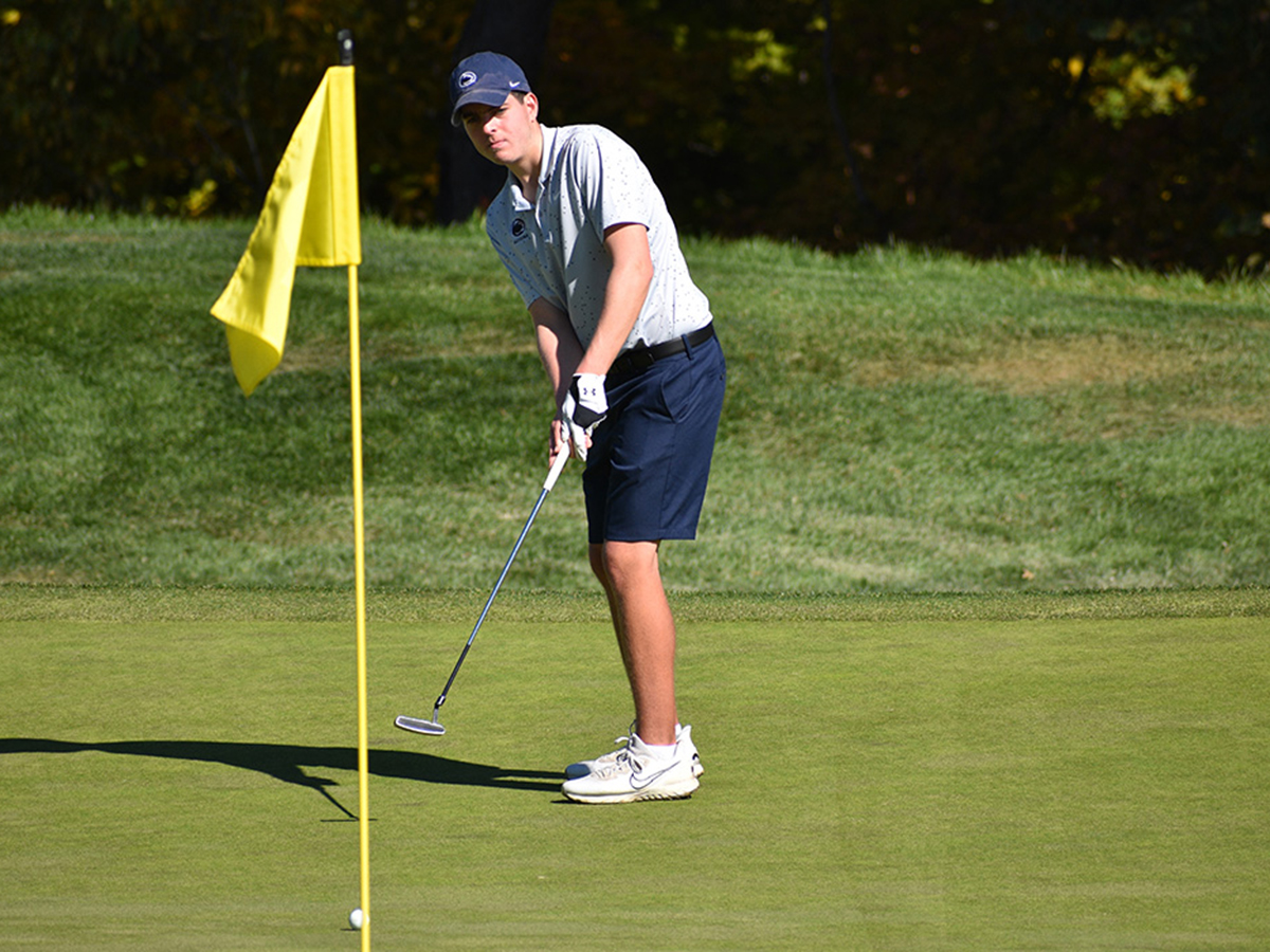 Jack DiTrani playing golf