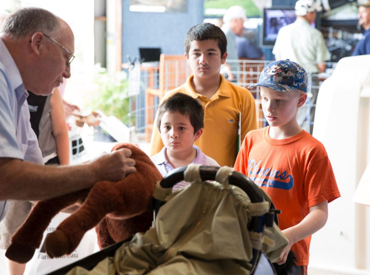 Young Ag Progress Days visitors learn about animal health