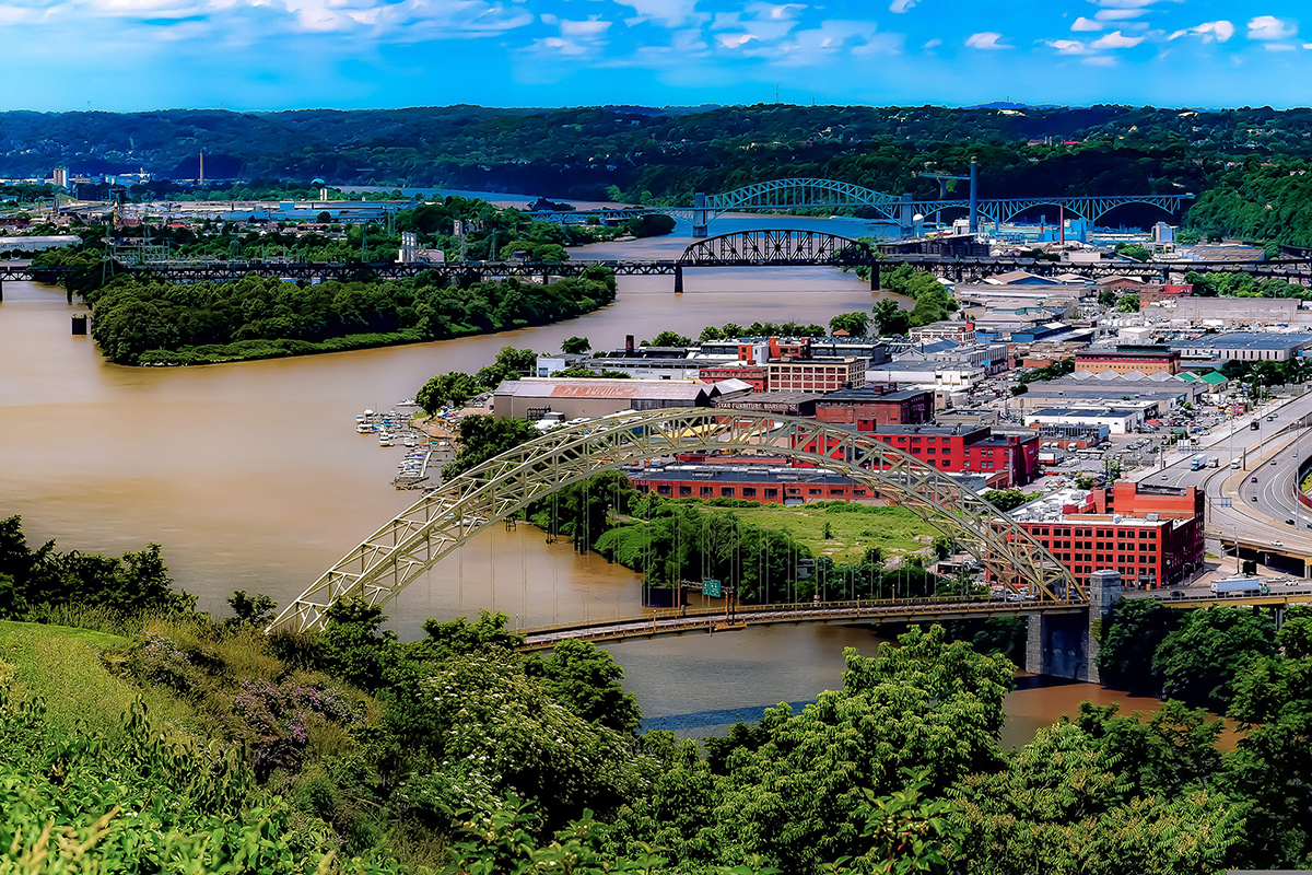 Pittsburgh bridges and landscapes