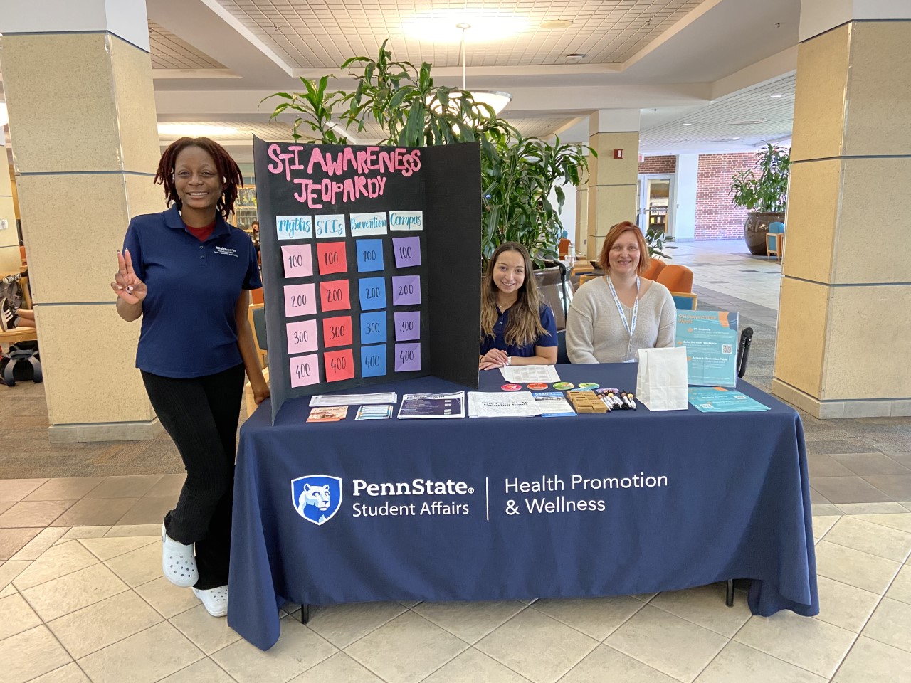 HealthWorks Peer Educators tabling in the HUB