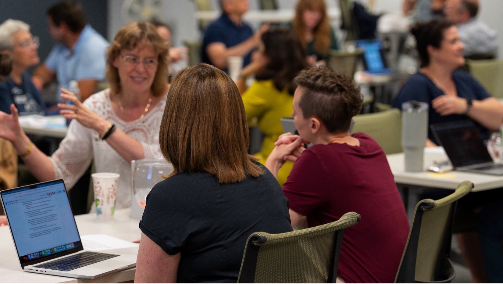 Penn State faculty and staff attending a TLT workshop focused on Generative AI in teaching practices. 