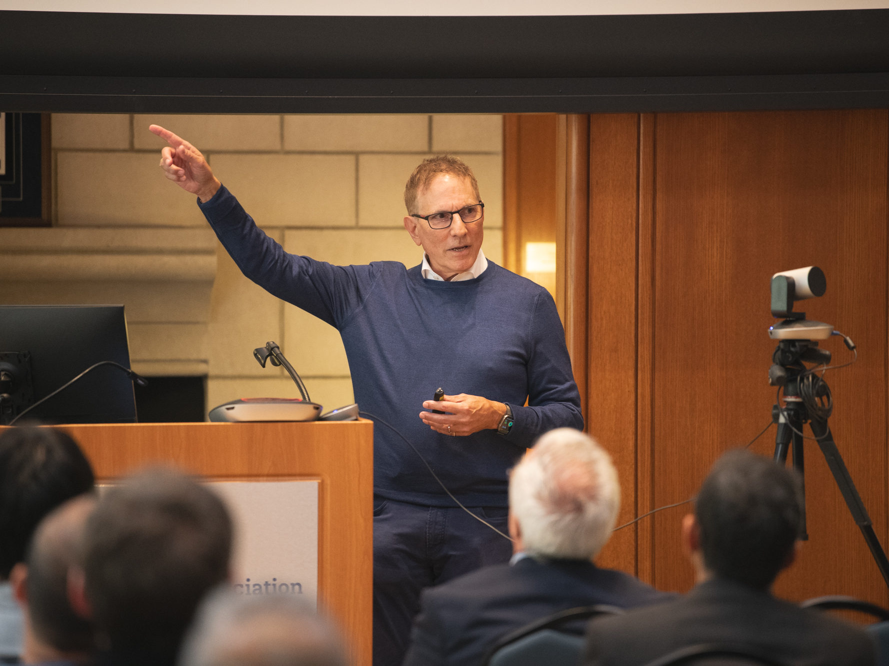 Richard Gottscho presenting at the Erwin M. Müller Memorial Lecture