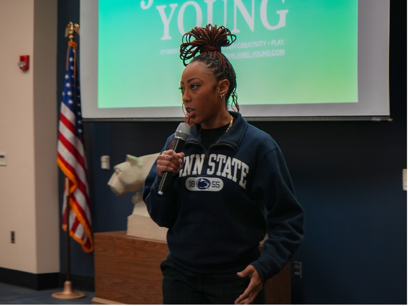 Alumna and muralist Janel Young speaks at Penn State Greater Allegheny.