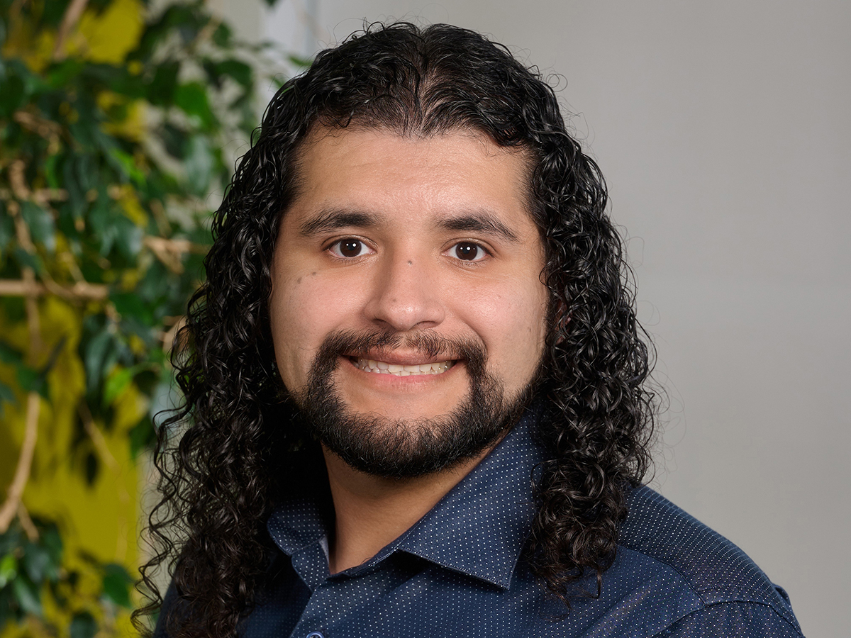 Portrait of Ricardo Martinez