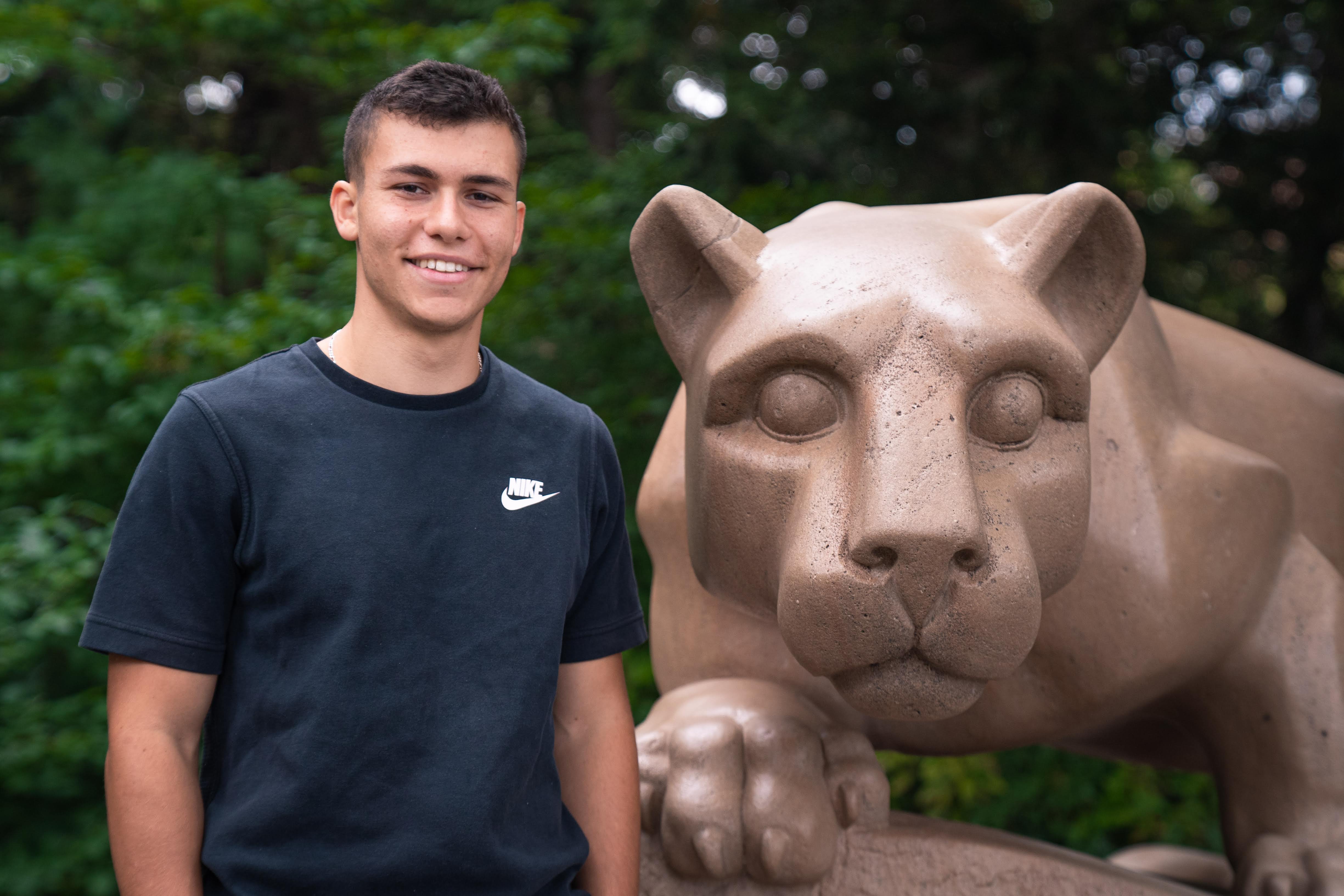 Ezra Gershanok at the Lion Shrine