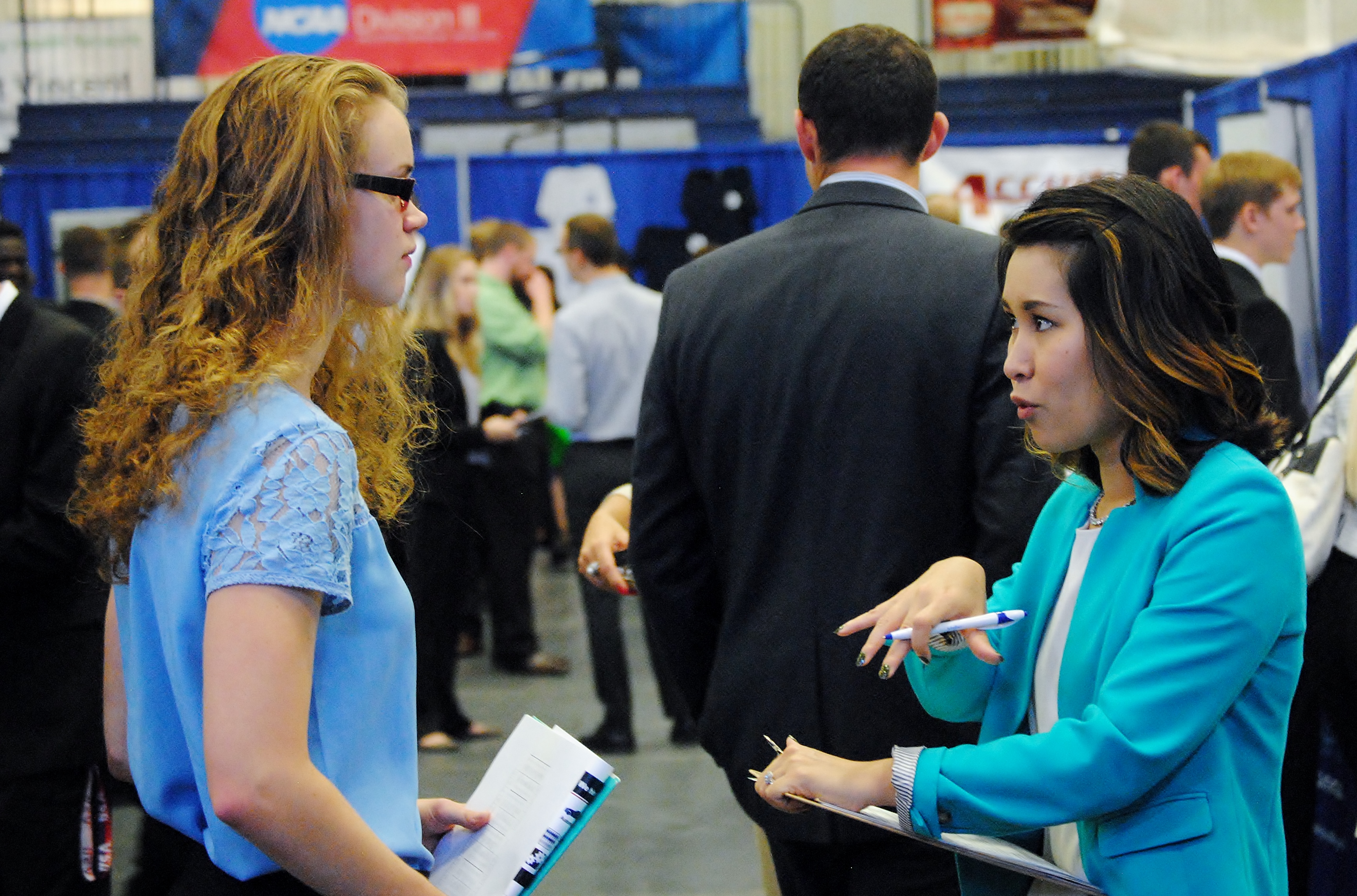 A total of 1,182 students hoped to leave a good impression on the 170 employers in attendance at the fall Career and Internship Fair, held Wednesday, Sept. 28, at Penn State Behrend. 