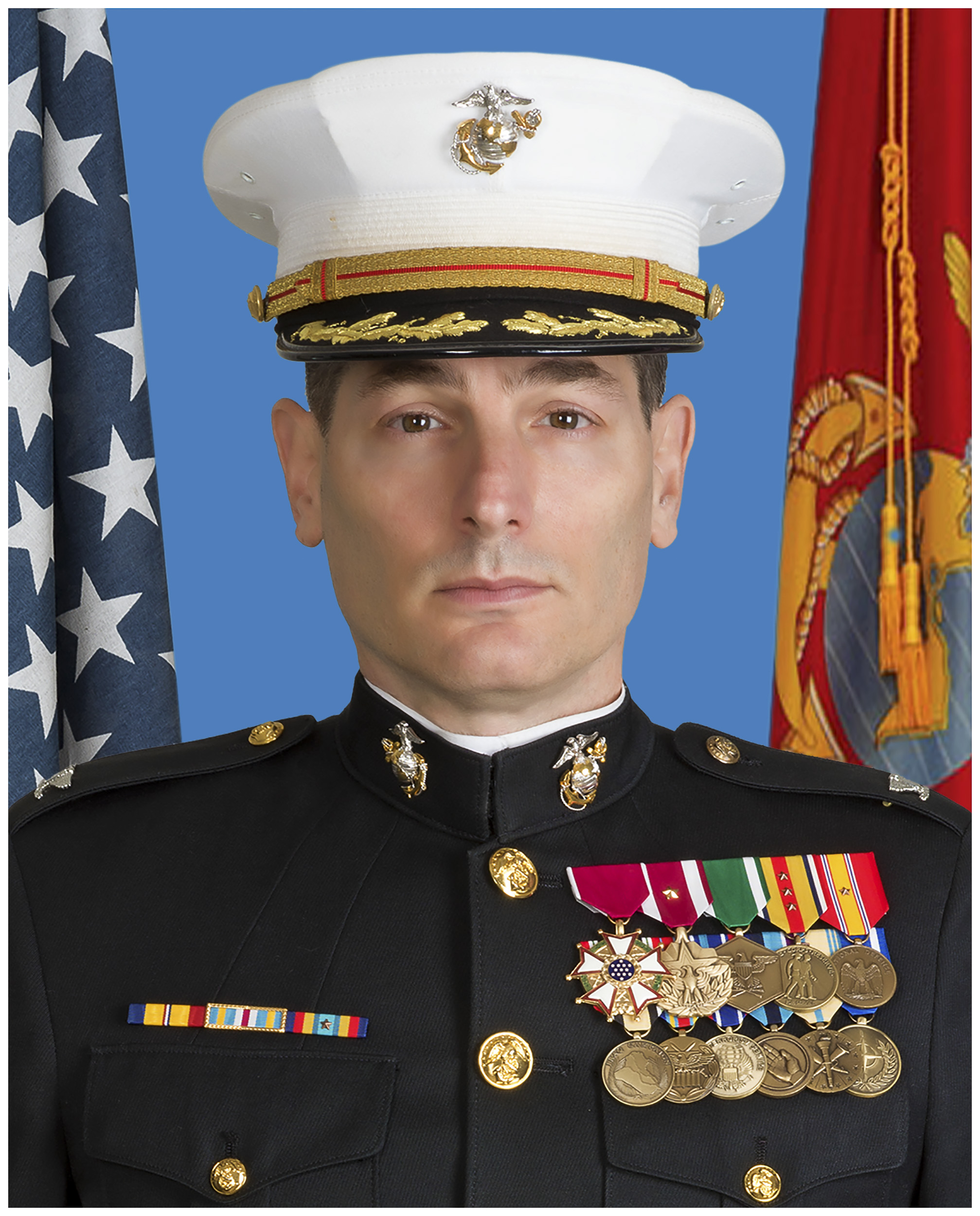 Headshot of Colonel Jeffery Lipson in dress uniform