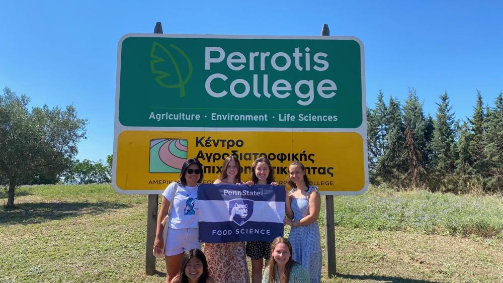 College of Ag Sciences students taste Greek cuisine and culture on trip