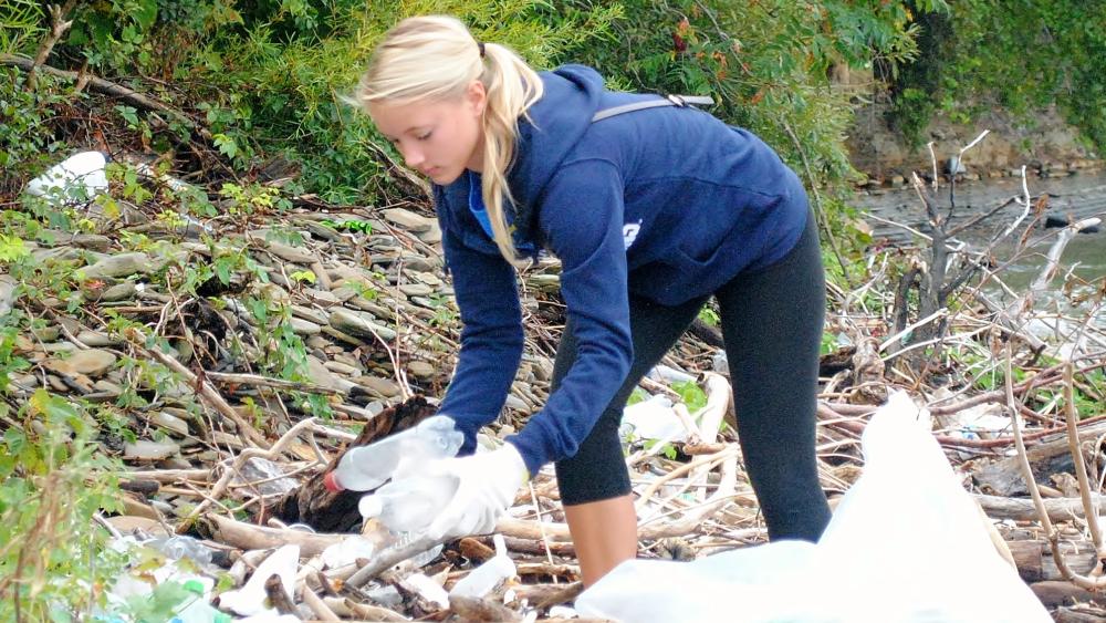 Community clean-up | Penn State University