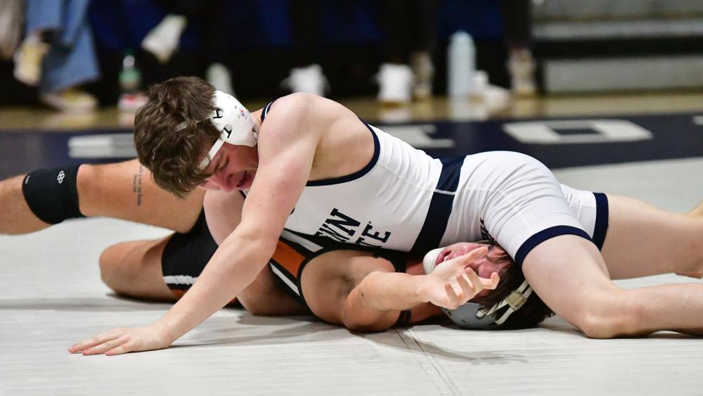 Behrend wrestlers win two matchups at AMCC Quad Meet Penn State