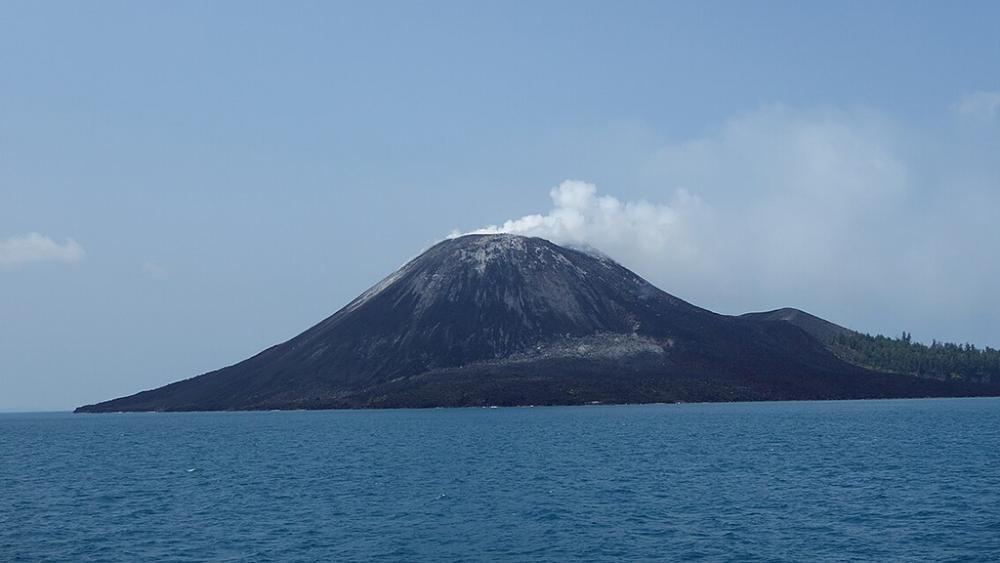 Satellite data identifies warning signs ahead of 2018 volcanic