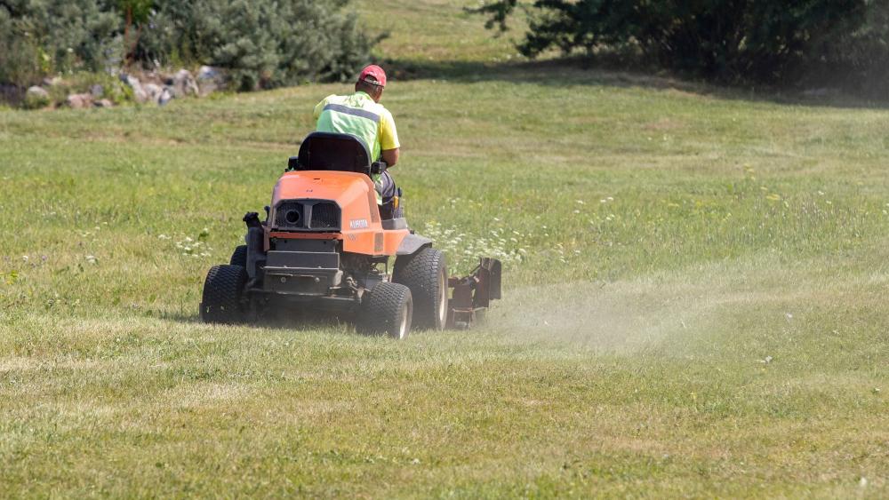 Riding lawnmower safety to be featured at Ag Progress Days