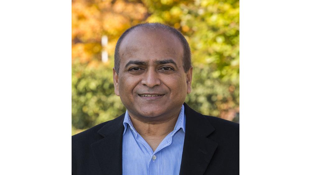Vasant Honavar named vice provost for artificial intelligence at Penn State
