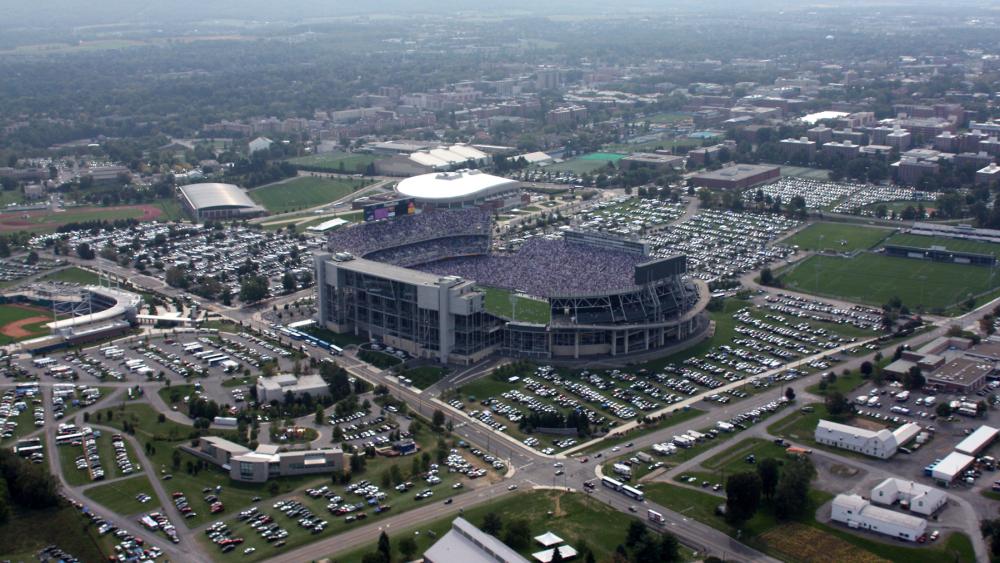 Penn State Football Fans Encouraged To Buy Single Game Parking Passes In Advance Penn State 4472