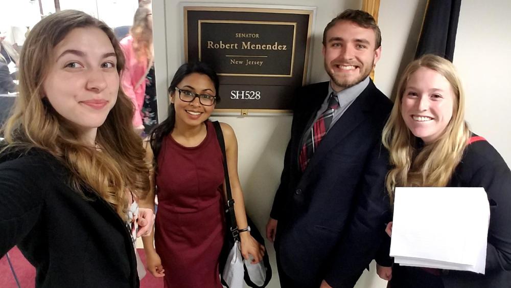 Materials science graduate student earns award for outreach efforts