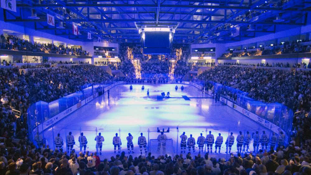 Penn State Opens Ice Arena Fit for a Division I Team - The New York Times