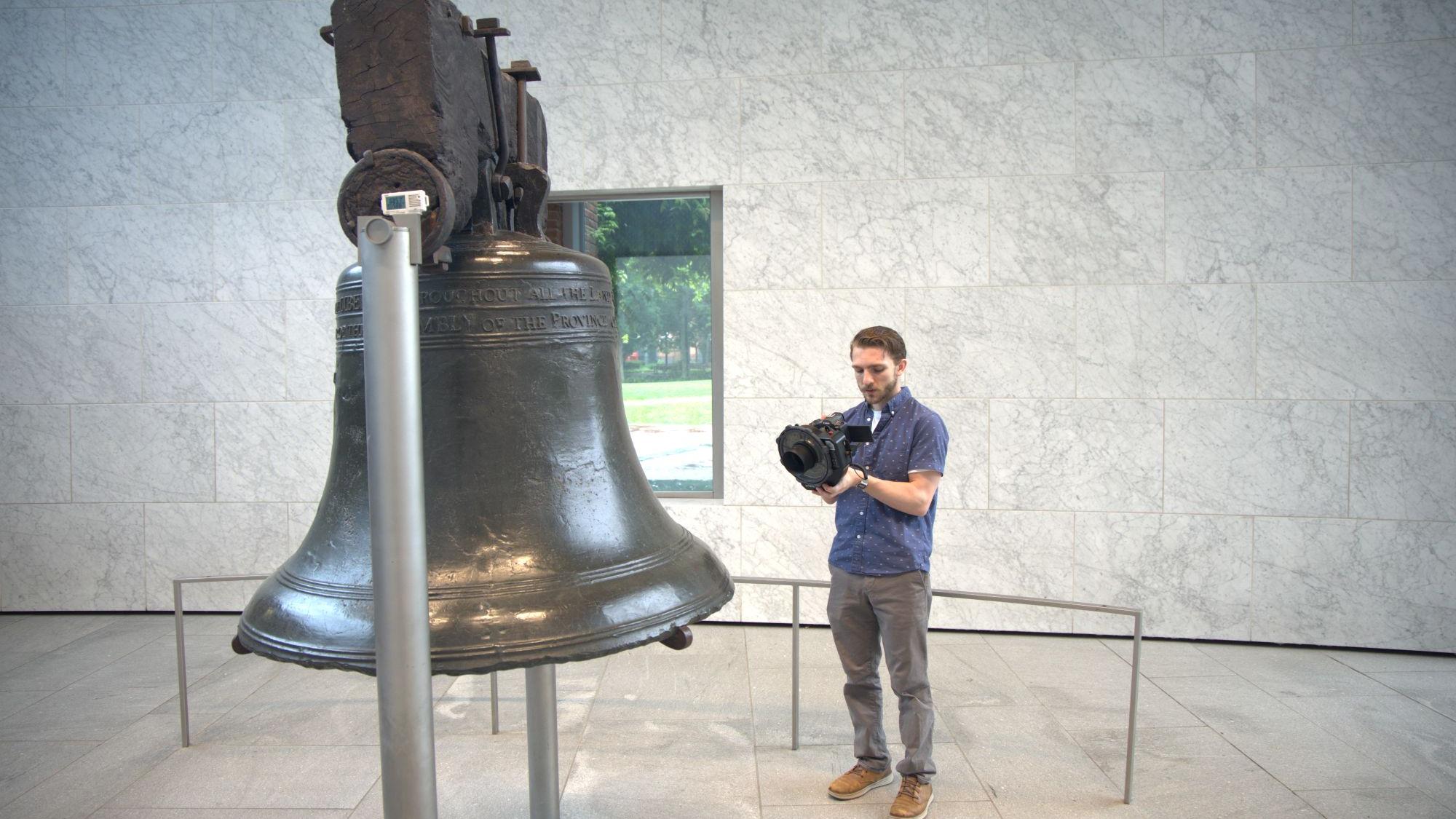 A Penn State Behrend researcher creates a digital scan of the Liberty Bell.