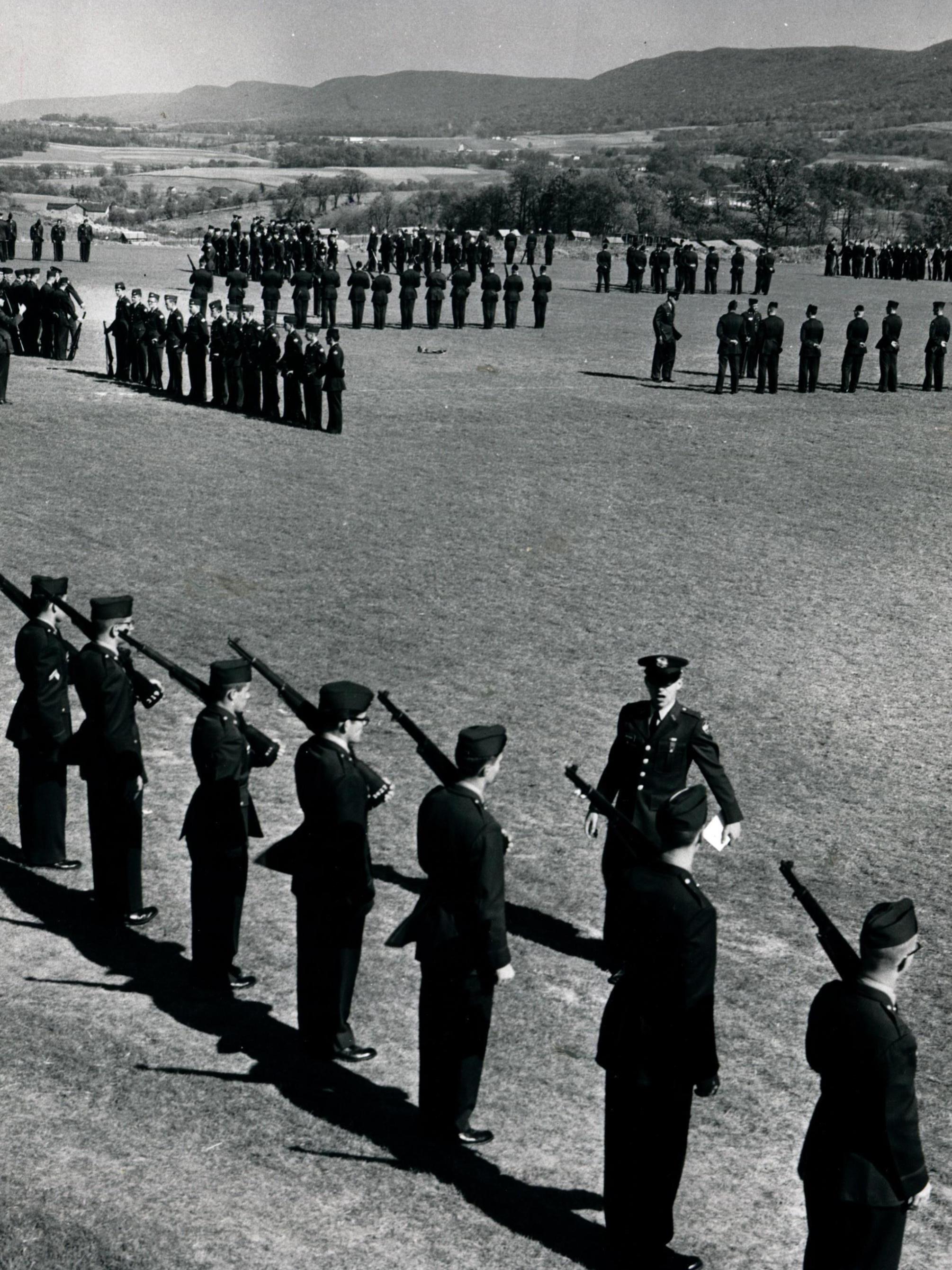1916 Cadet Review in field