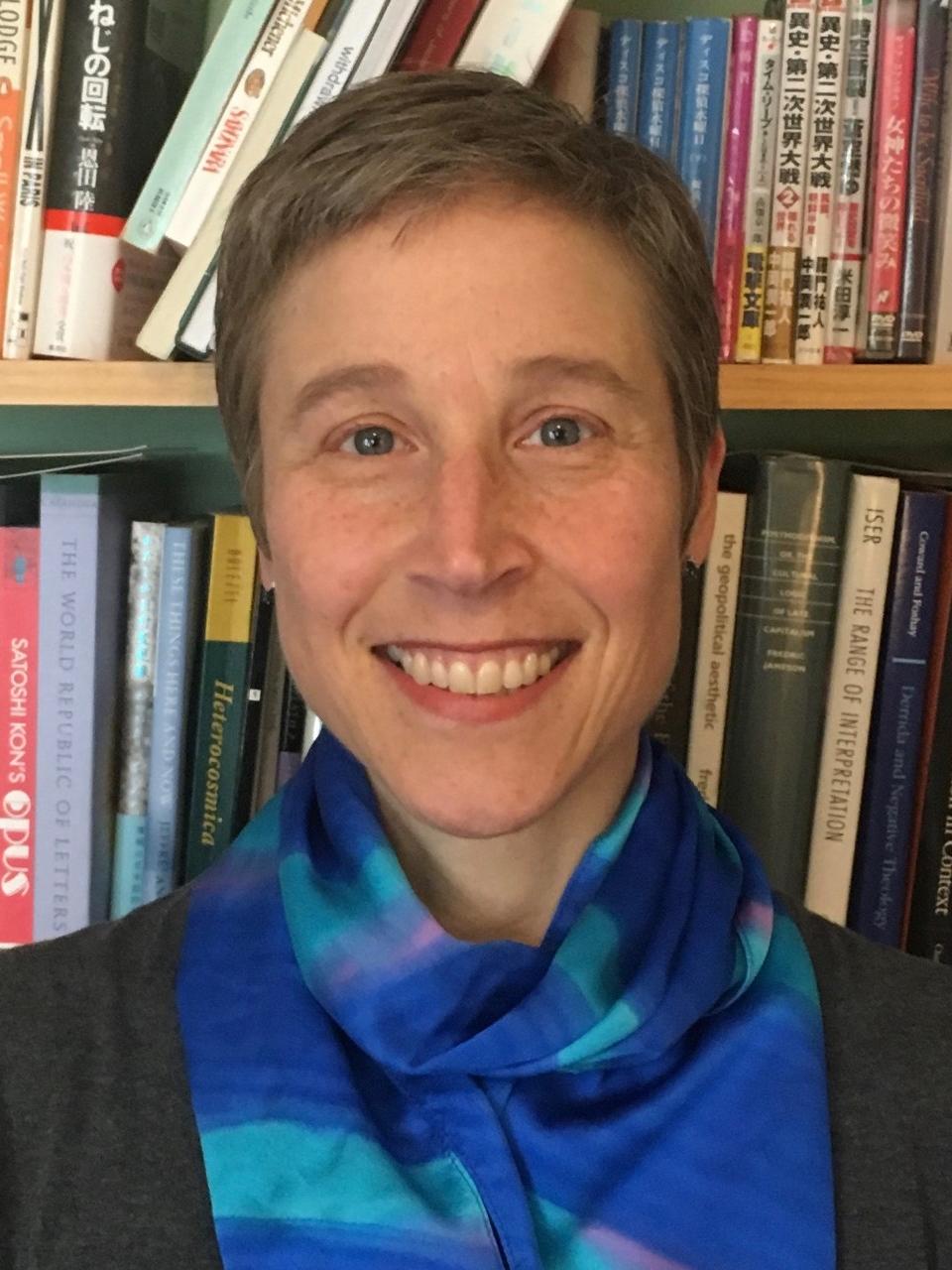 Headshot of Jessamyn Abel in her office