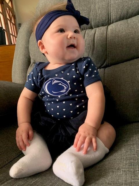 Sinj Lee's daughter in PSU uniform