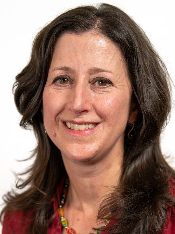 Headshot of Jennifer Glick 