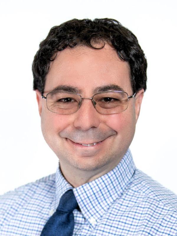 Portrait photo of Andrew Peck