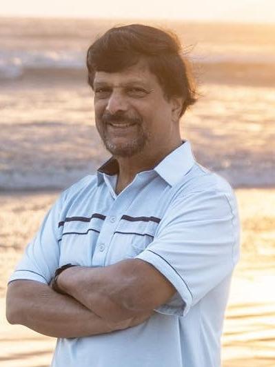 Headshot of Suresh Canagarajah