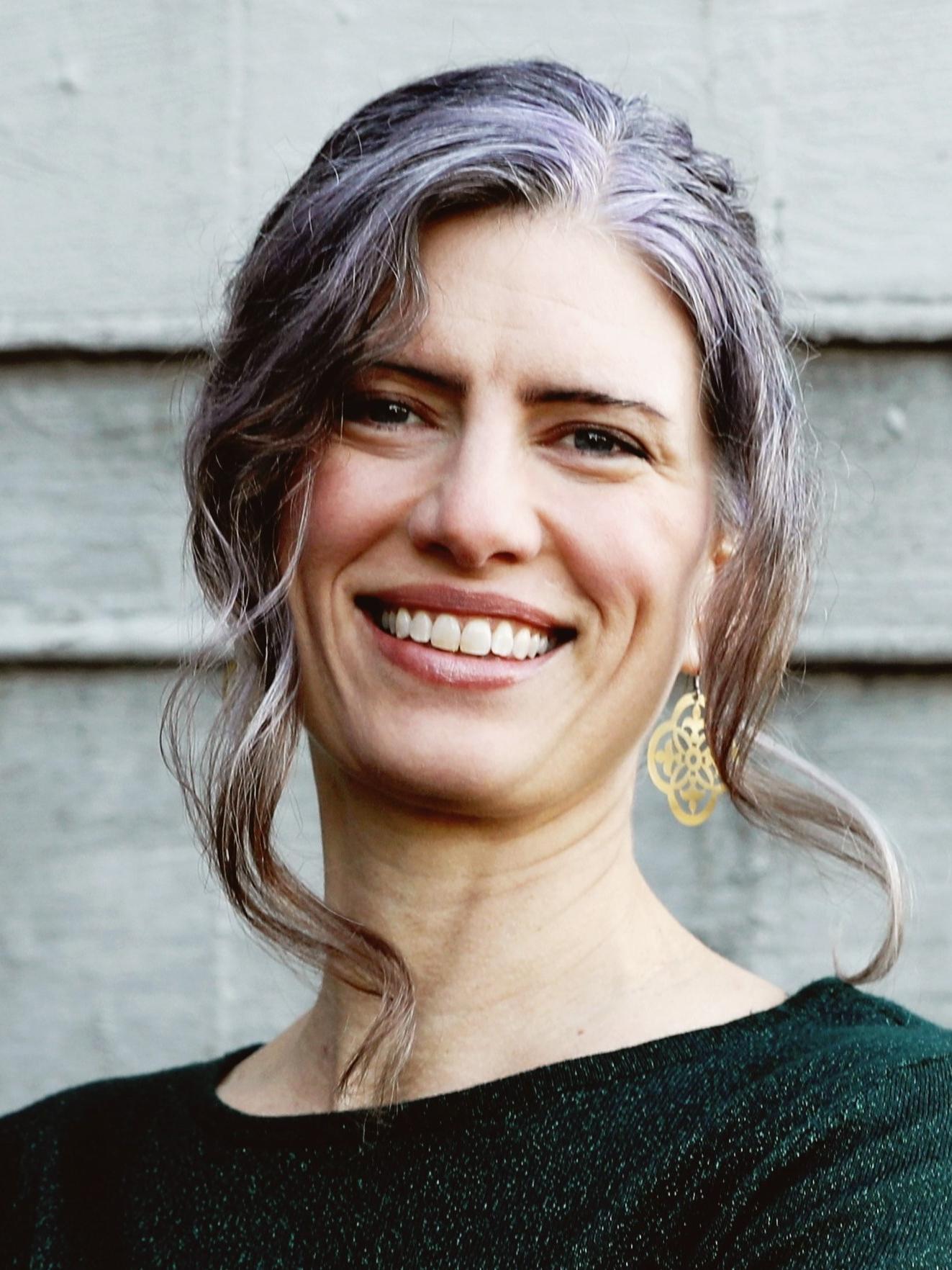 Headshot of Verna Kale 