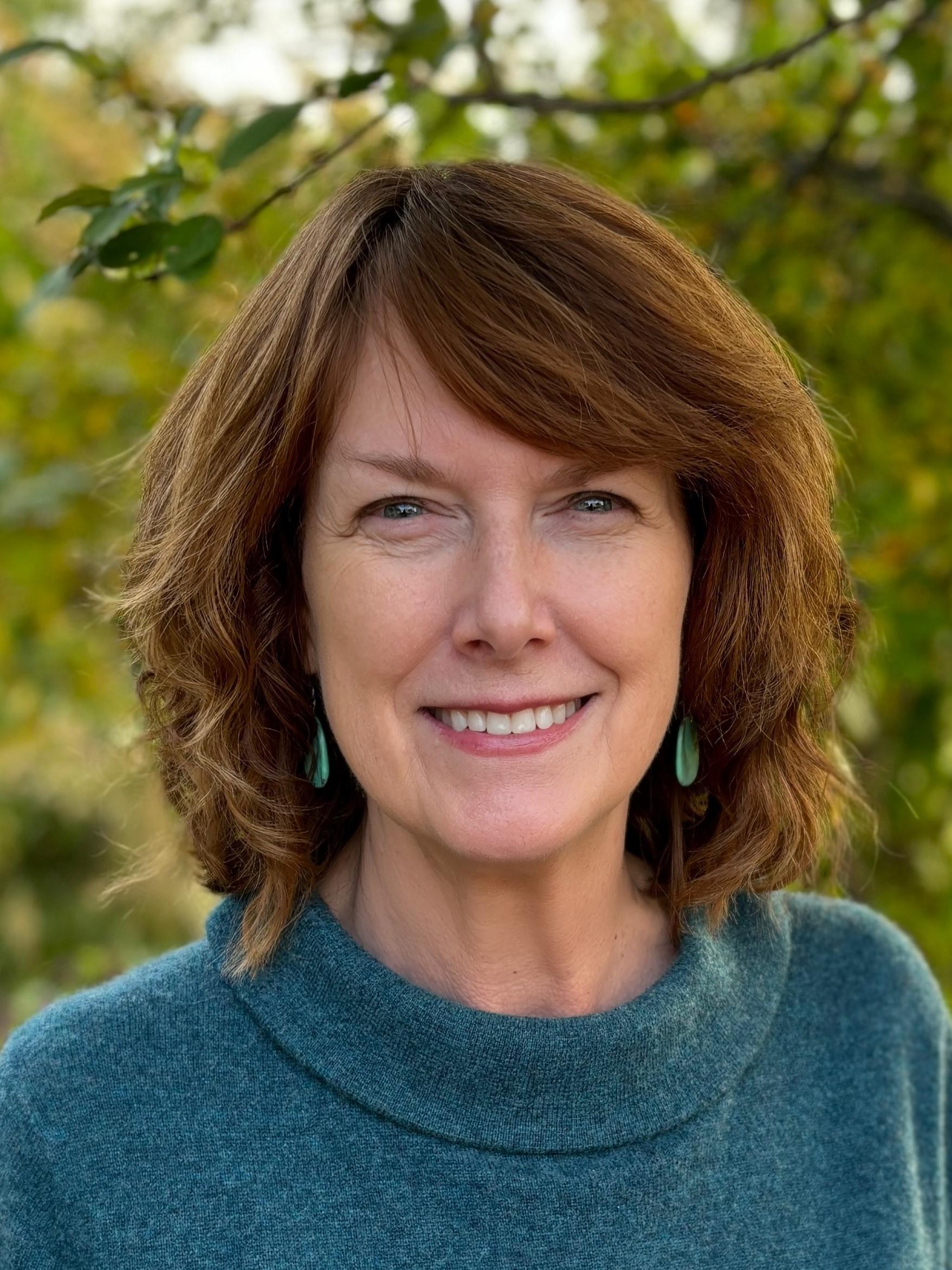 Headshot of Sandra Spanier 