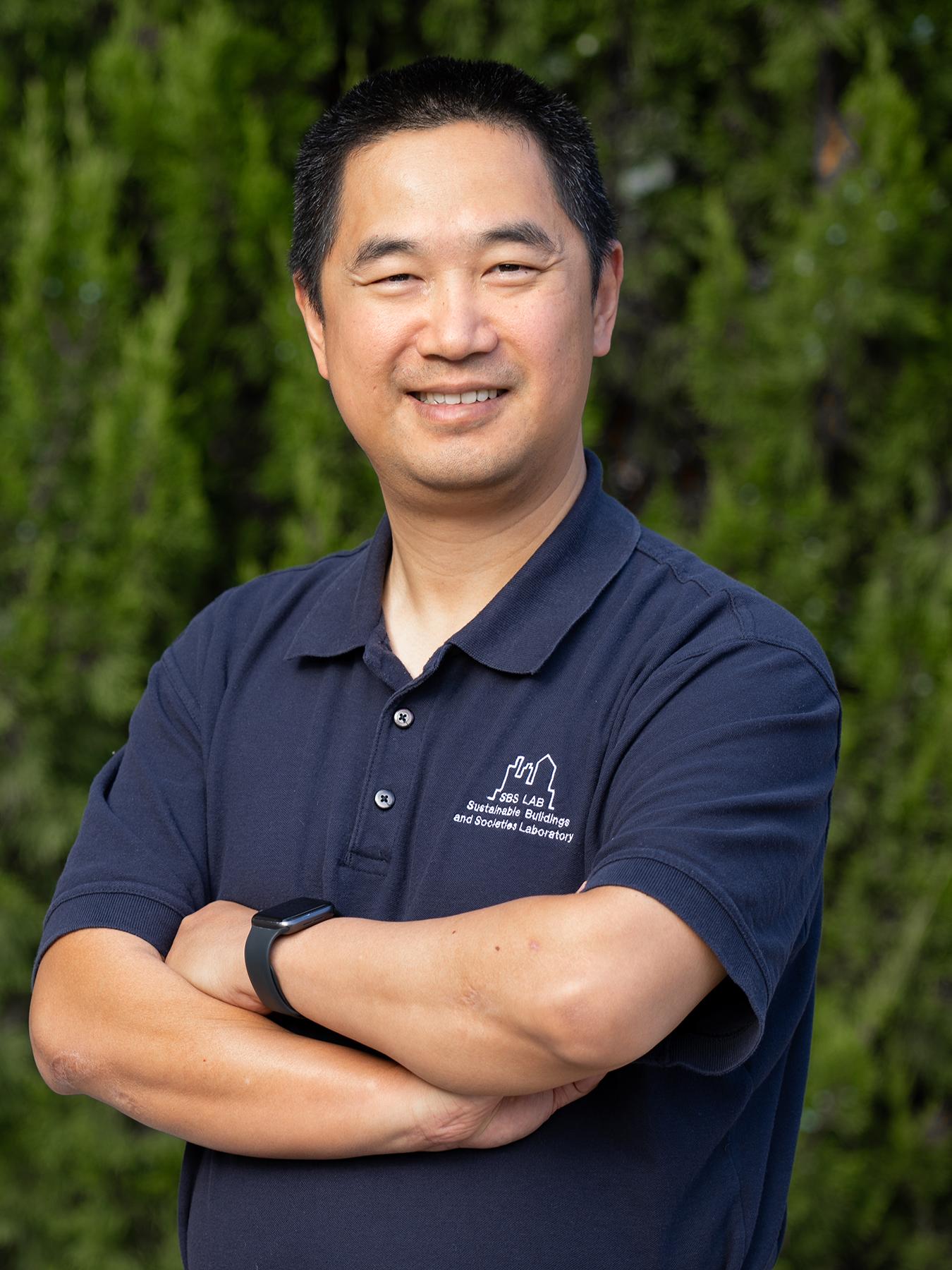 Wangda Zuo, professor in architectural and mechanical engineering, poses for a headshot.