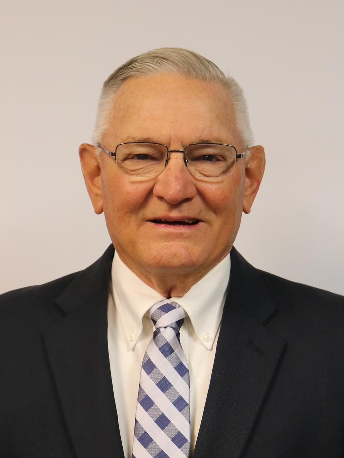 distinguished dairy alumnus