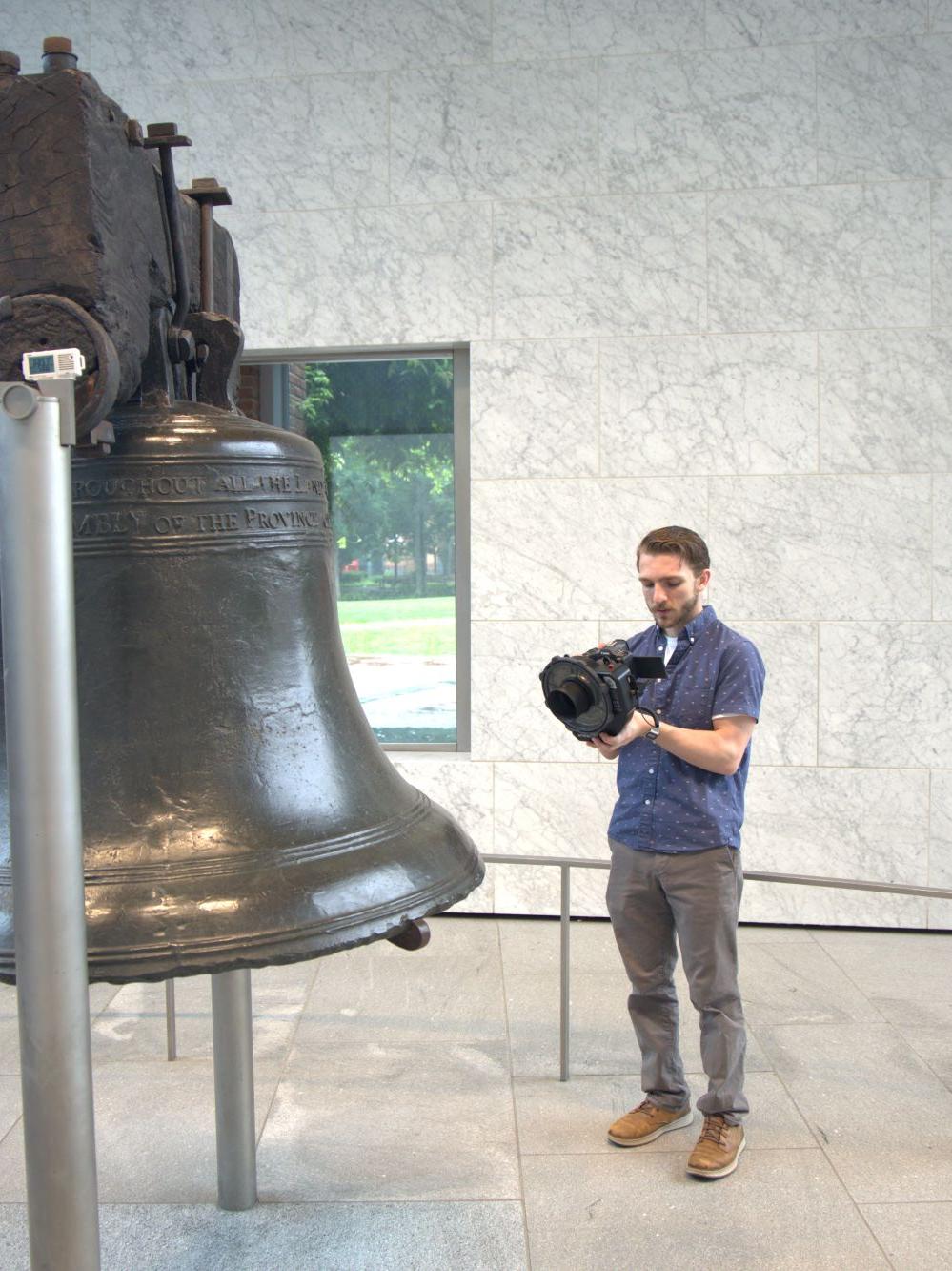 A Penn State Behrend researcher creates a digital scan of the Liberty Bell.