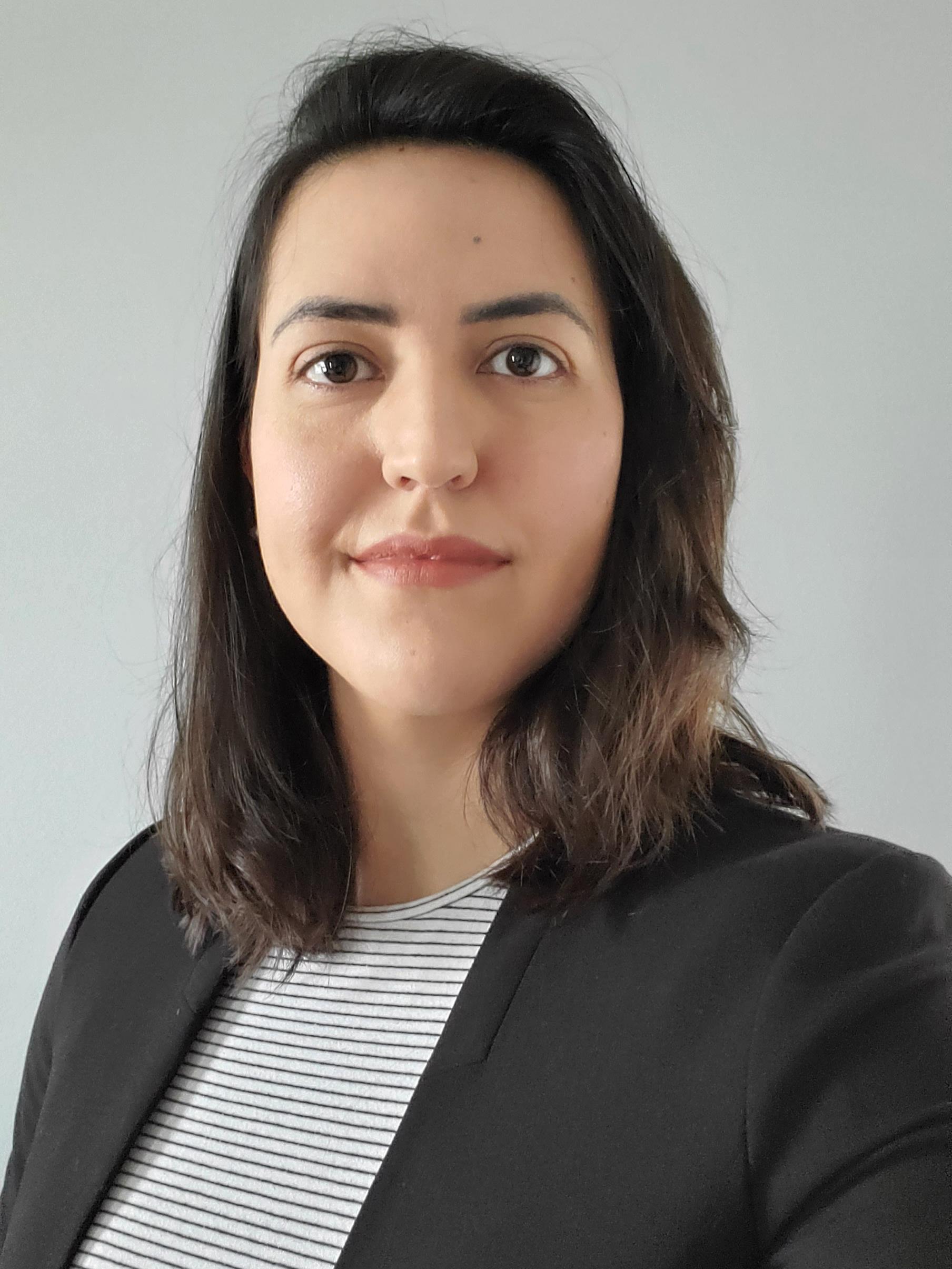 Portrait of Debora Verniz