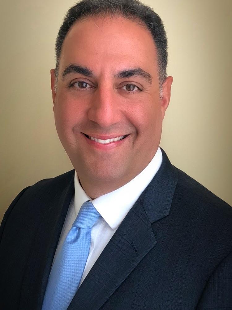 Adam Selverian headshot