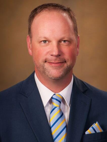 Brad Lashinsky, program director for the entrepreneurship and innovation hub.