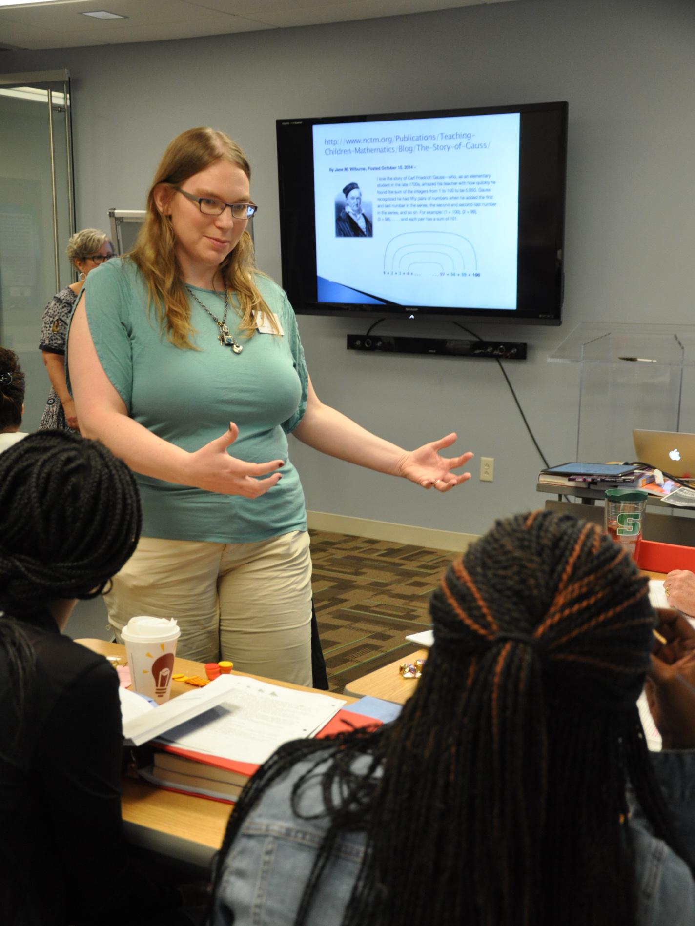 Beth Lindsey teaching
