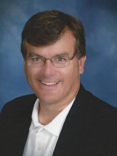 head shot of Mike
