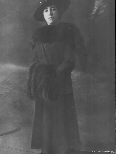 Gabrielle Petit
