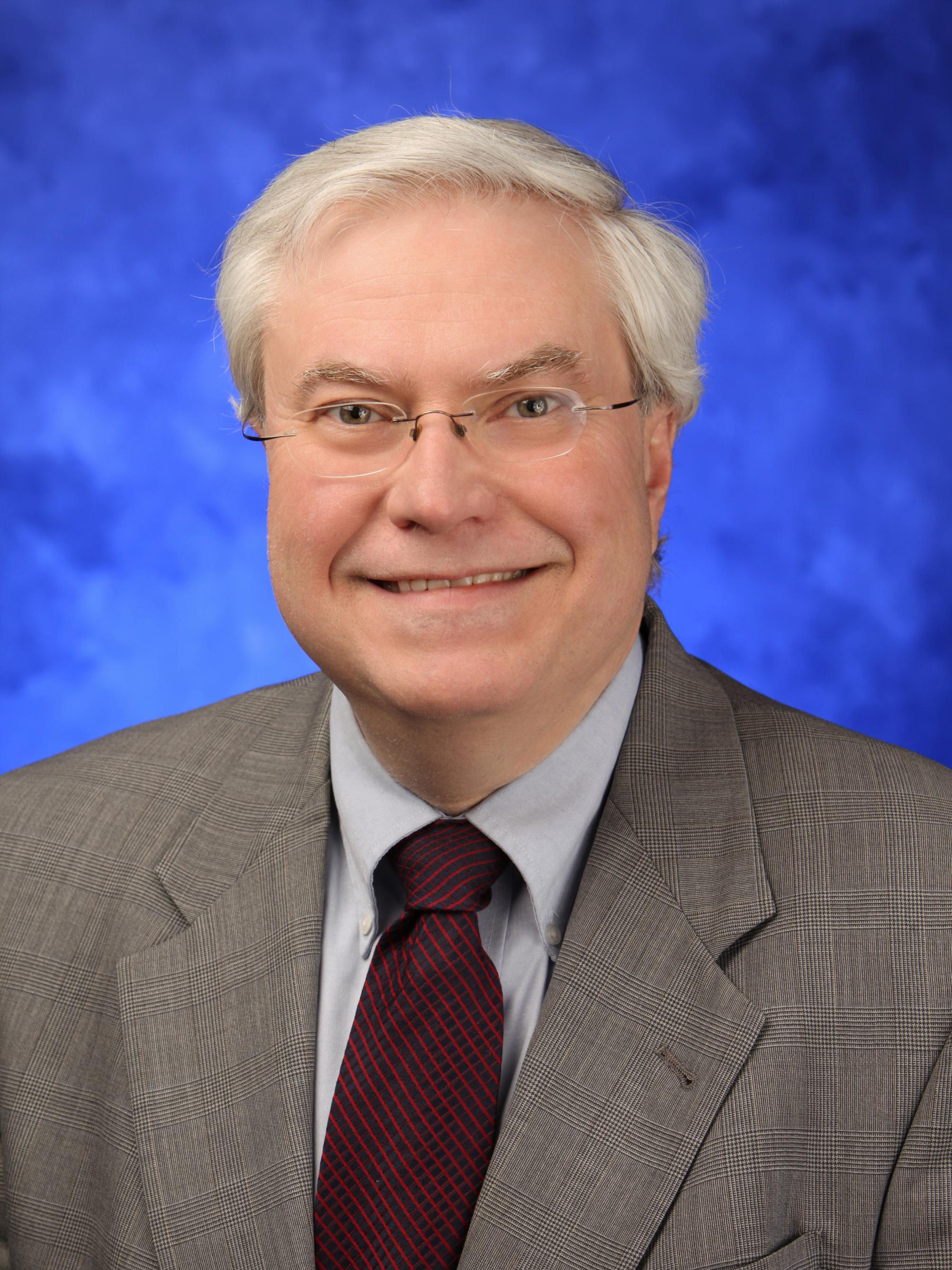 Raymond Hohl headshot