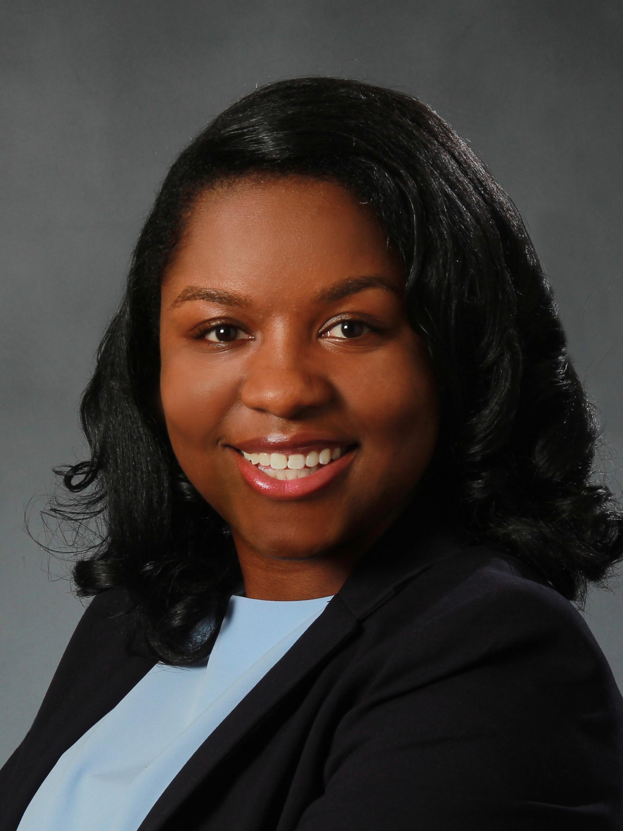 Candice Crutchfield head shot