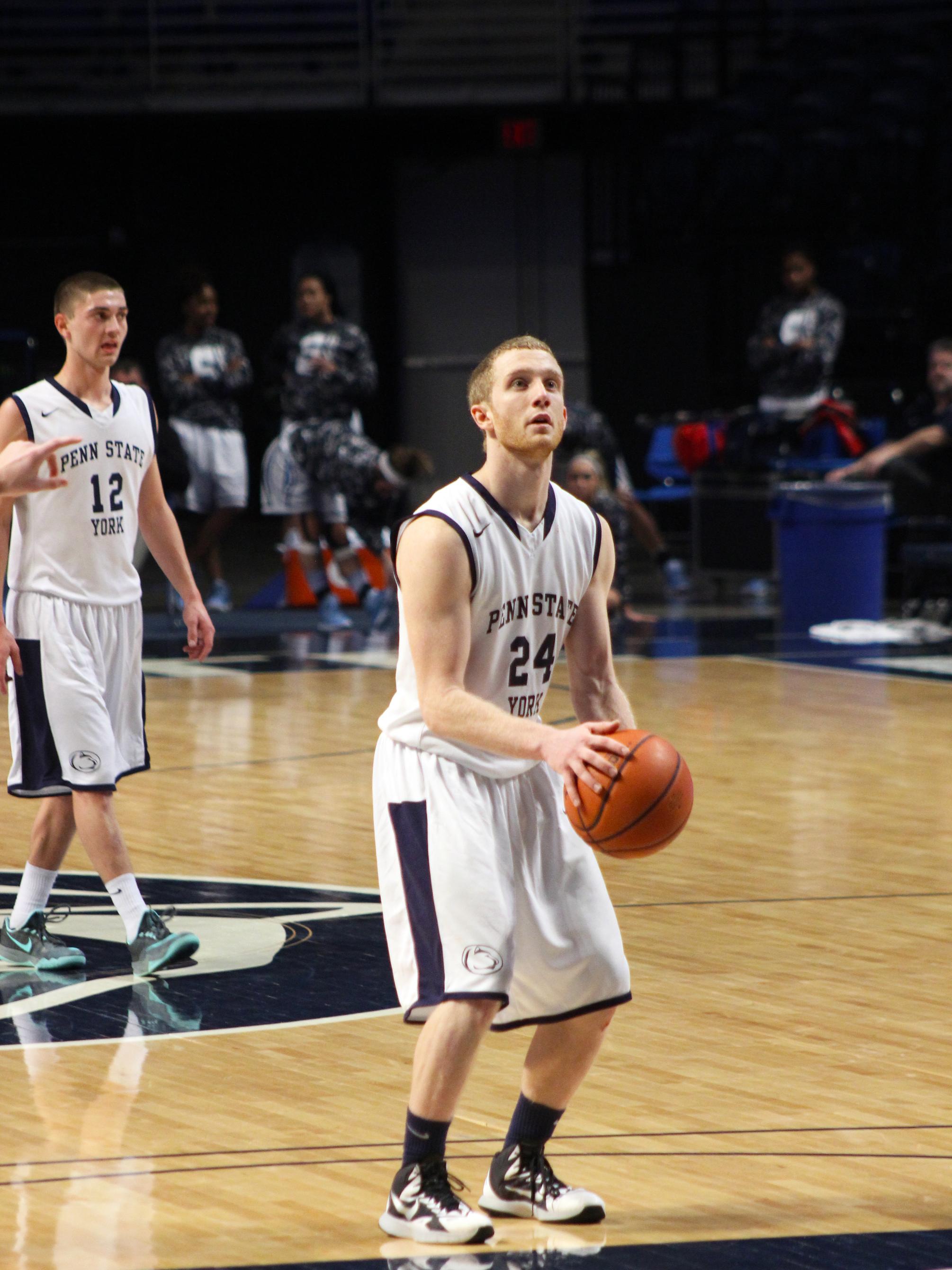 Logan Steckel, No. 24