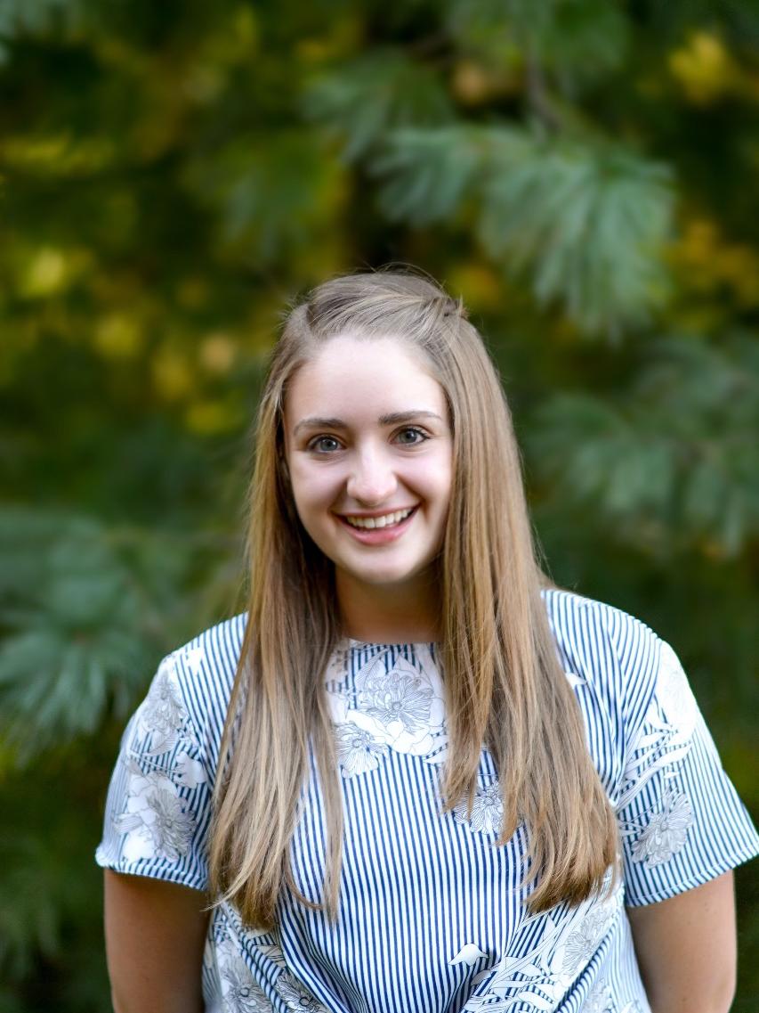 A portrait of Penn State Behrend student Annabella Lassiter