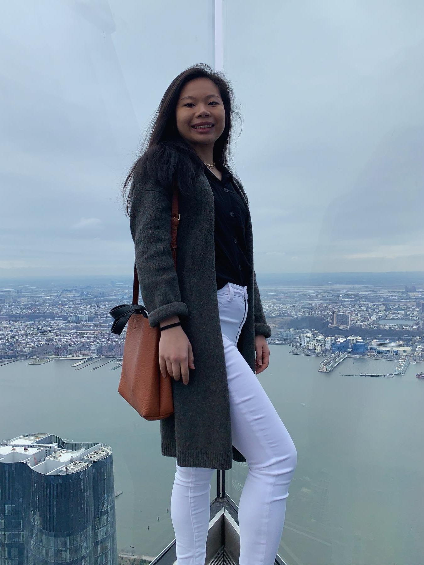 A portrait of Penn State Behrend student Anny Lin.