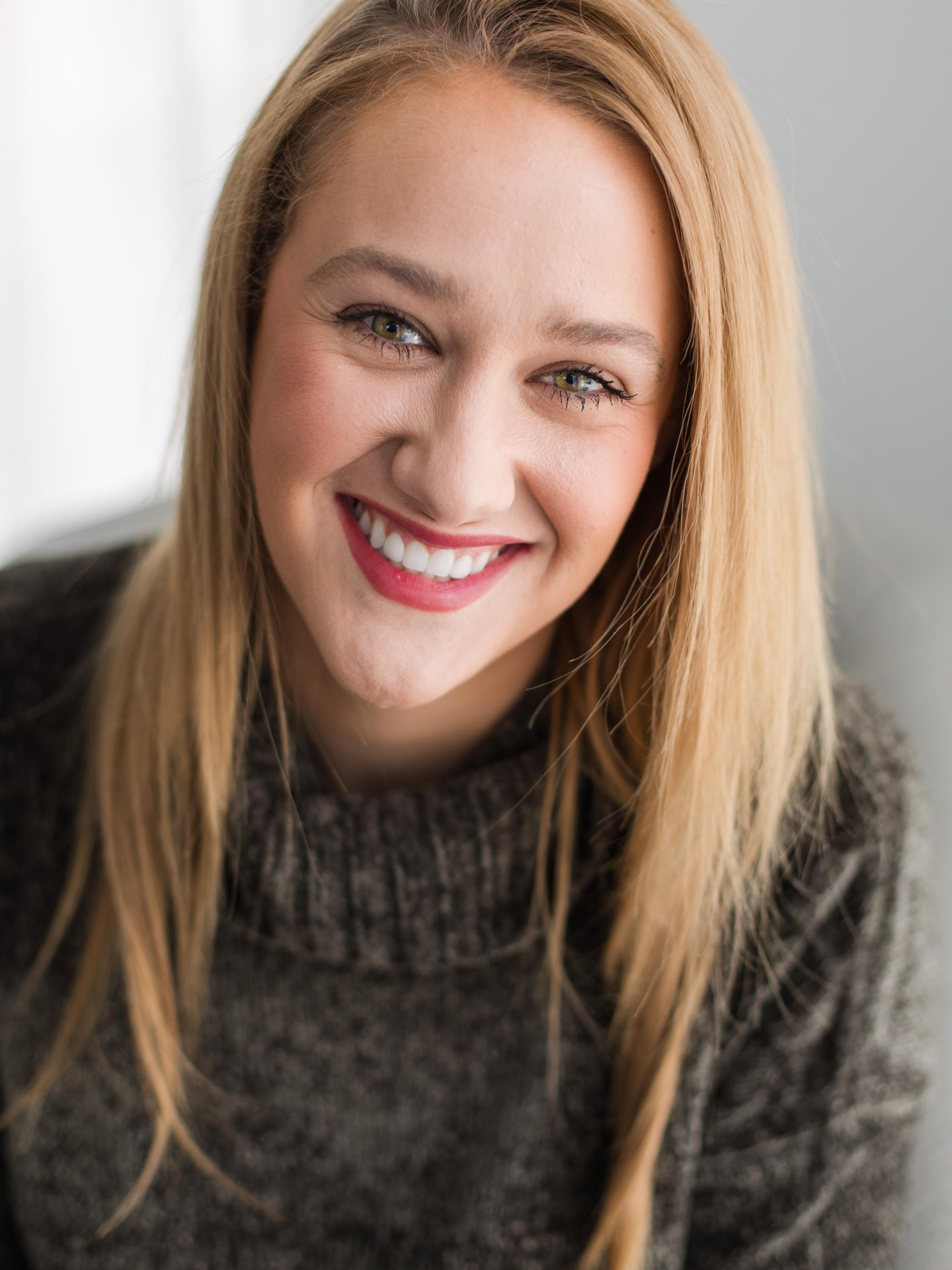 Mauvette Malizia headshot photo