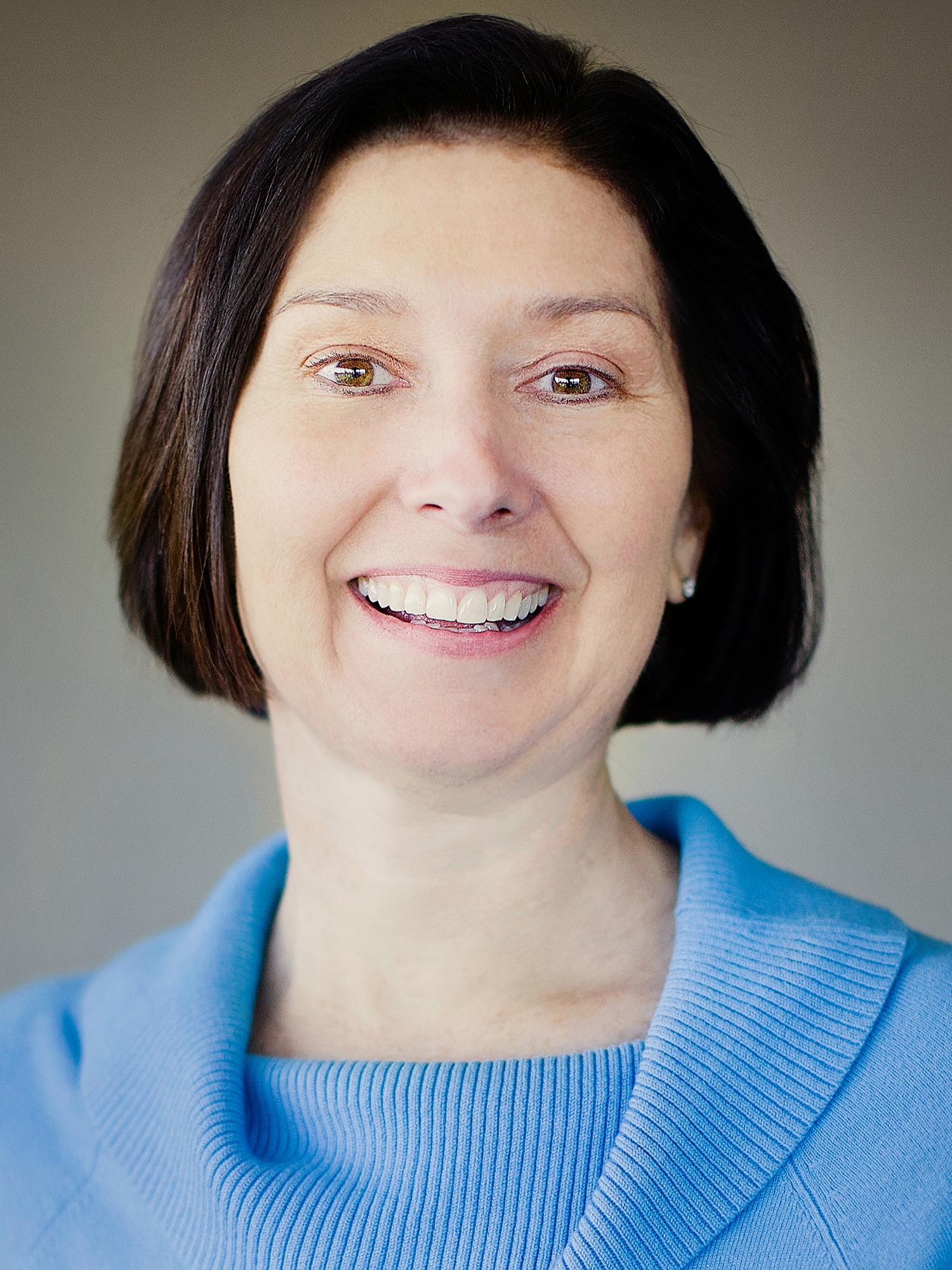 Mary Meder headshot