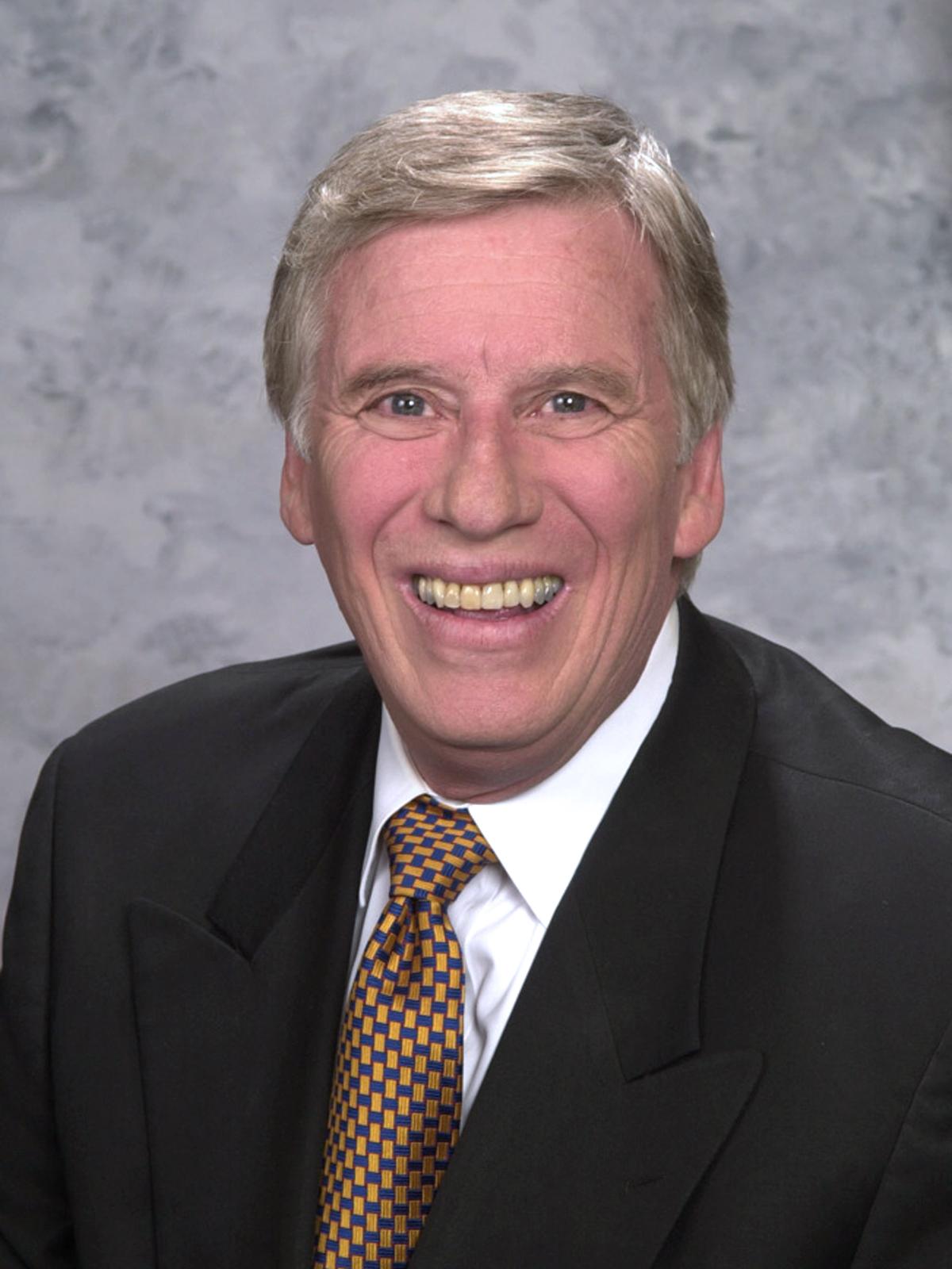 Hockey broadcaster Mike Lange
