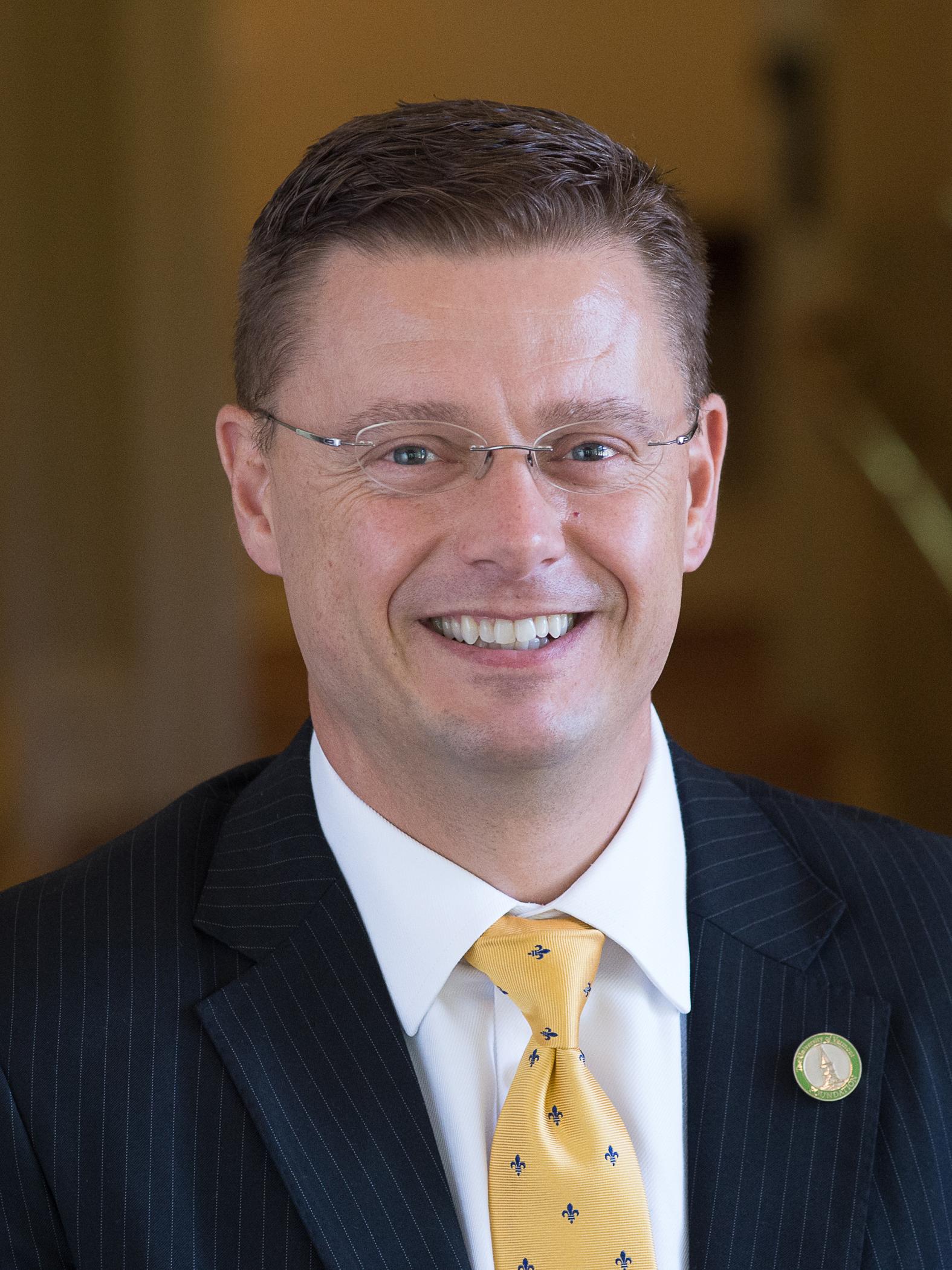 Head shot of O. Richard Bundy III